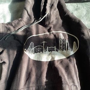 Cedar point pullover black sweater